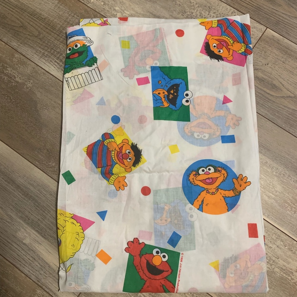 Vintage 1996 Sesame Street Twin Flat Sheet Elmo Big Bird Ernie Cookie Monster - Picture 2 of 4
